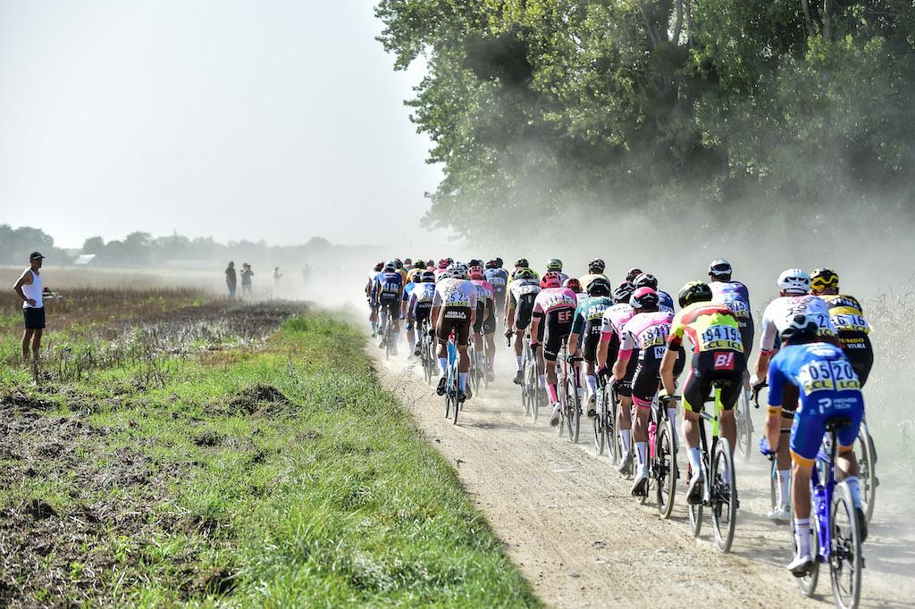 presentation-paris-tours-2024-a.s.o.-gautier-demouveaux